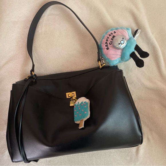 Unbranded Trendy Fashion Faux Leather Shoulder Bag w/ Bag Charms ✨ - Picture 1 of 12